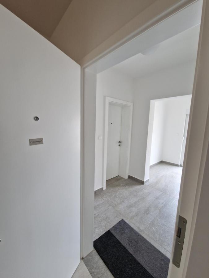 Emmi Nemira Omis Daire Dış mekan fotoğraf