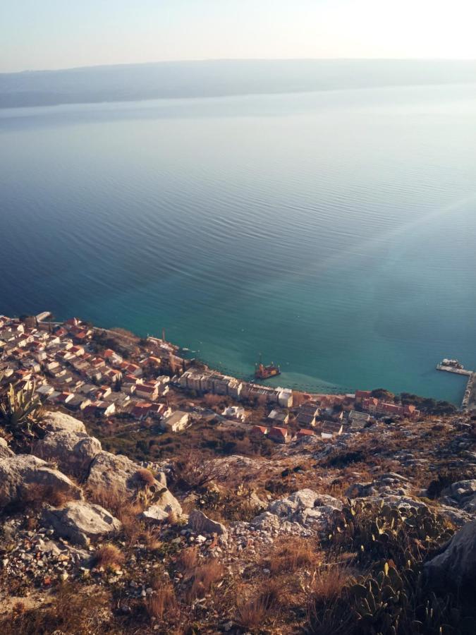 Emmi Nemira Omis Daire Dış mekan fotoğraf